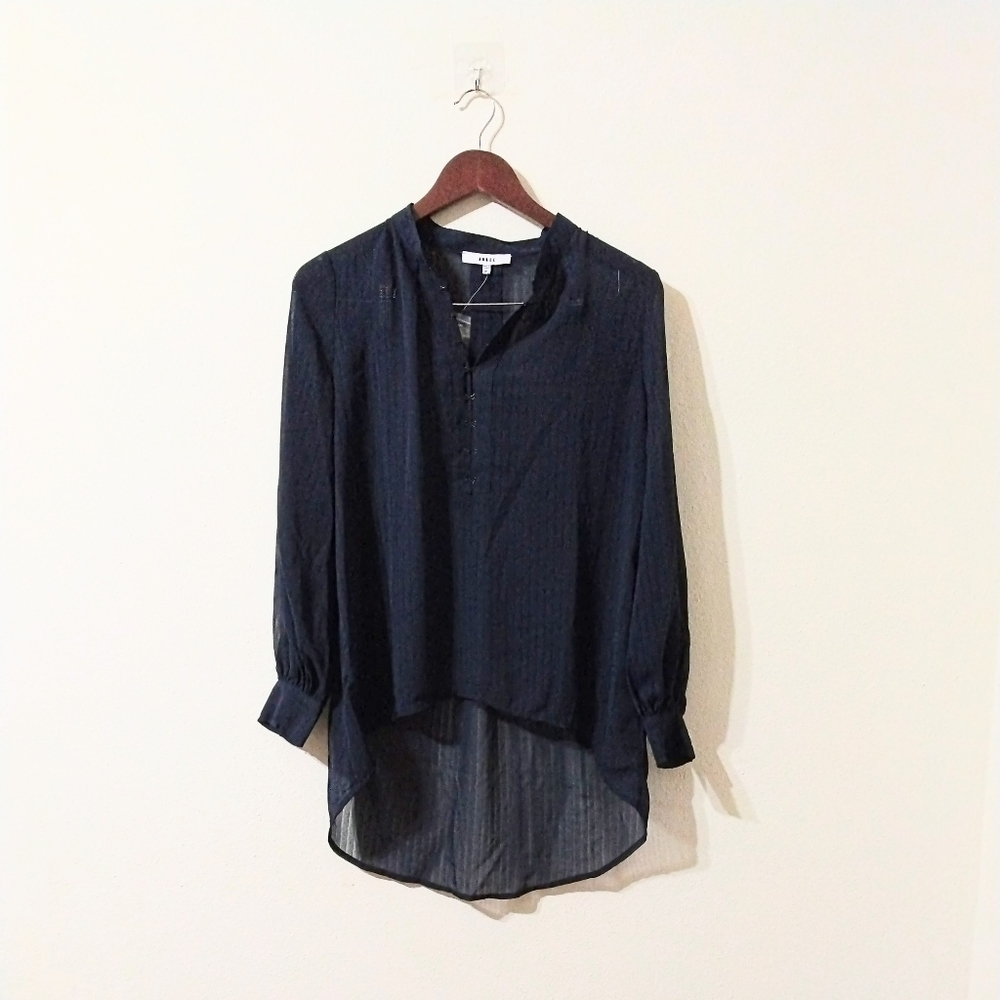 Ro & De XS blue hi-lo sheer blouse